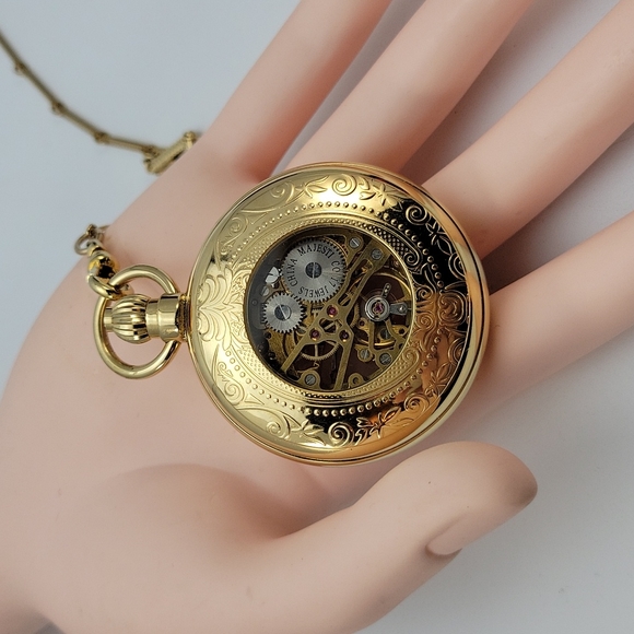 Majesti Accessories Majesti Co 7 Jewel Skeleton Mechanical Pocket